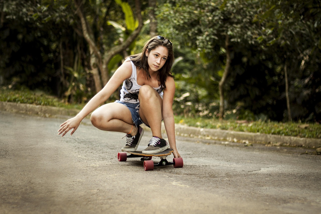 Skateboard, girl, woman — Lagrada opinions shaping the Espanyol community