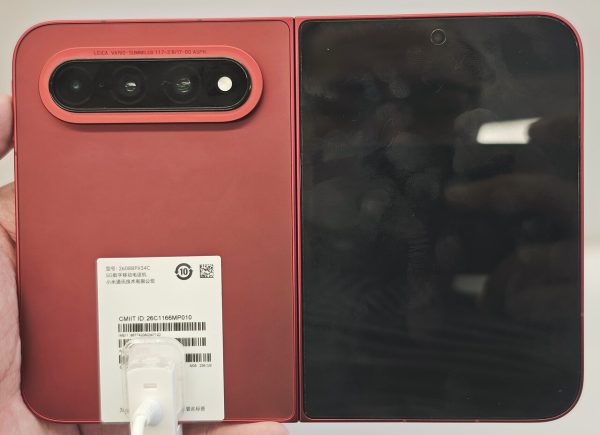 Xiaomi 18 camera phone: Is it the Best Compact Option?