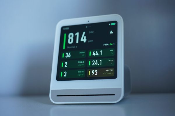 HomeView Smart Display: Best Smart Tech with Siri AI