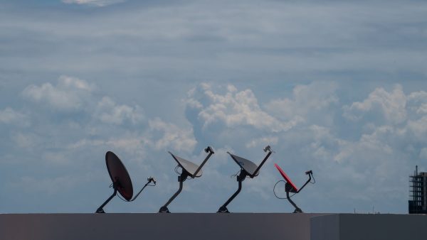 Satellite internet expansion: Is it the best investment now?